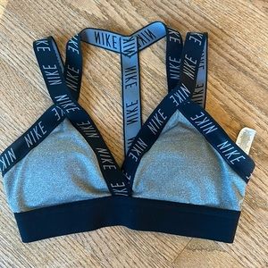 Nike sports bra small